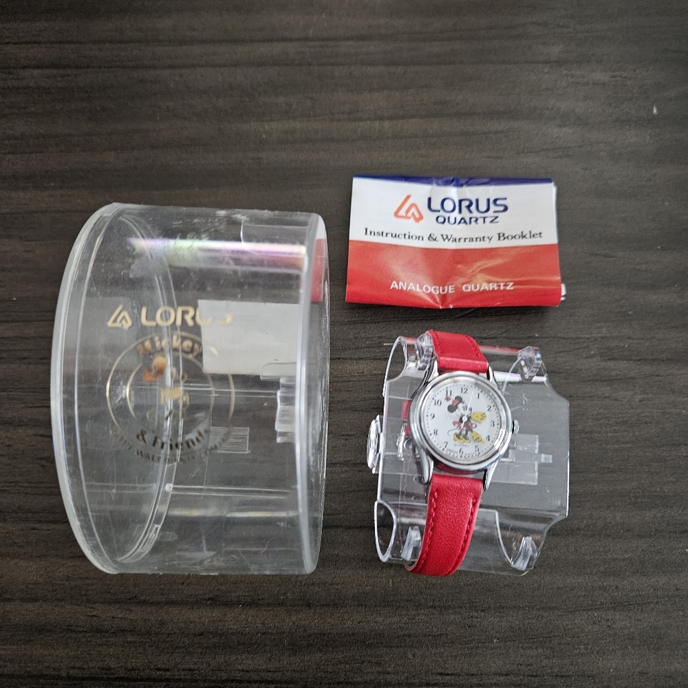 New Vintage Lorus Disney Minnie Mouse Watch